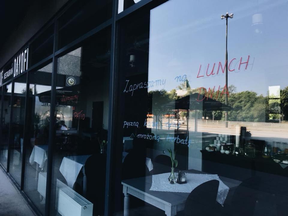 Apartament W Warszawie Dedykowany Parking Podziemny W Cenie, Wifi, Blisko Centrum New Apartment In Warsaw Finished To A High Specification Fitted Out To A High Standard On The 7Th Floor, Wifi, Underground Parking Price Included Luaran gambar