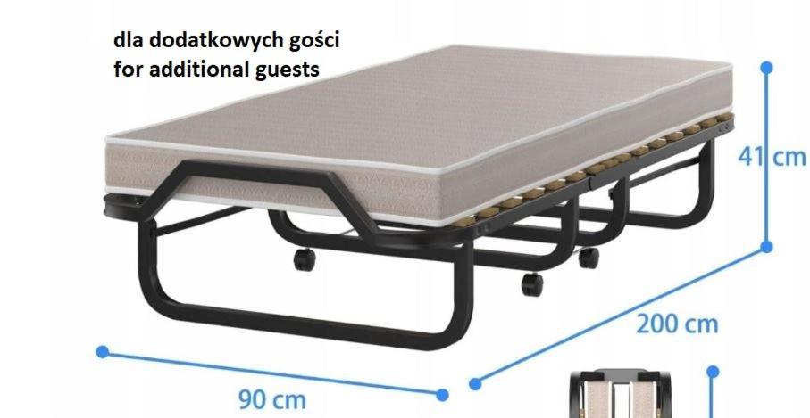 Apartament W Warszawie Dedykowany Parking Podziemny W Cenie, Wifi, Blisko Centrum New Apartment In Warsaw Finished To A High Specification Fitted Out To A High Standard On The 7Th Floor, Wifi, Underground Parking Price Included Luaran gambar